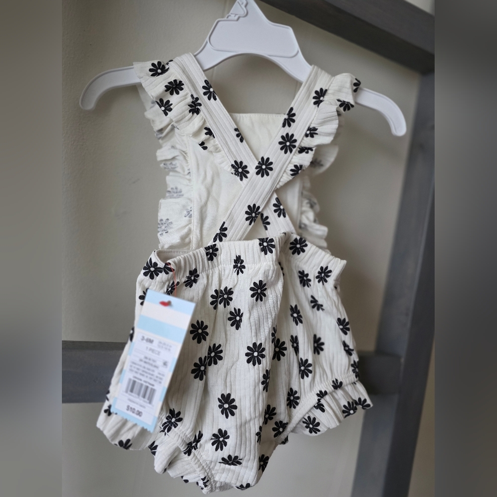 Floral Ruffle Baby Romper - Picture 2 of 7